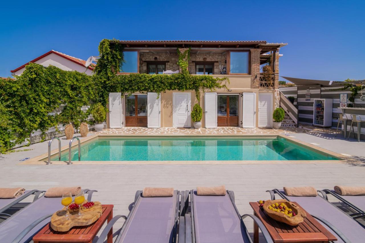 Villa Tramonto With Private Heated Pool, By Zantewize Volímai エクステリア 写真