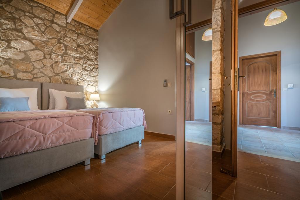 Villa Tramonto With Private Heated Pool, By Zantewize Volímai エクステリア 写真