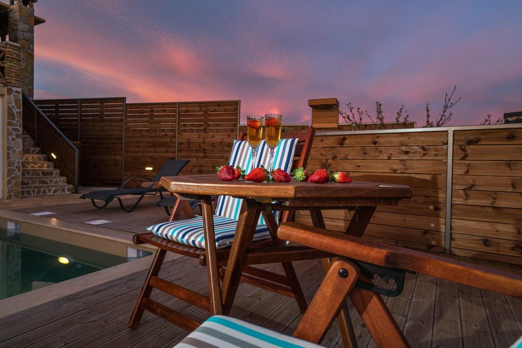Villa Tramonto With Private Heated Pool, By Zantewize Volímai エクステリア 写真